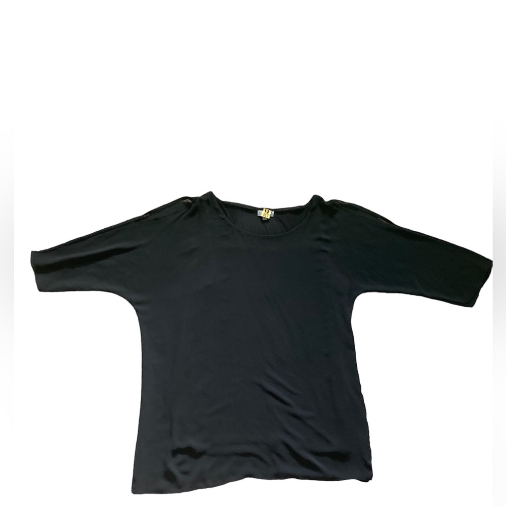 EUC Elegant Black Size XL Joseph A Blouse with Open Shoulder.